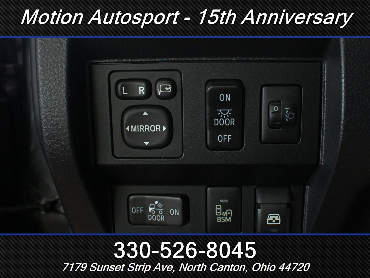 2017 Toyota Tundra 1794 Edition  Moon Roof Navigation 4X4 - Photo 17 - North Canton, OH 44720