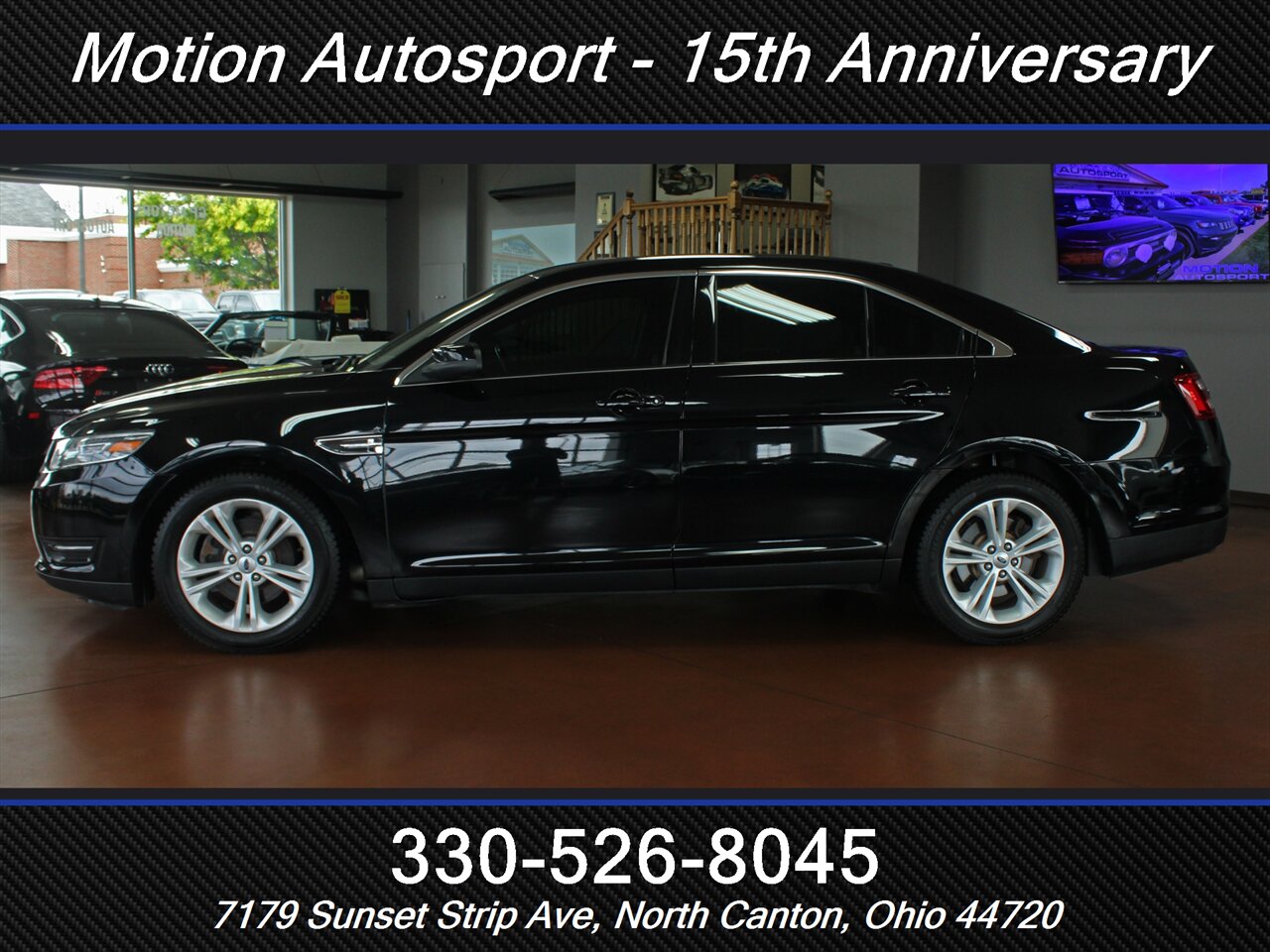 2016 Ford Taurus SEL  AWD - Photo 7 - North Canton, OH 44720