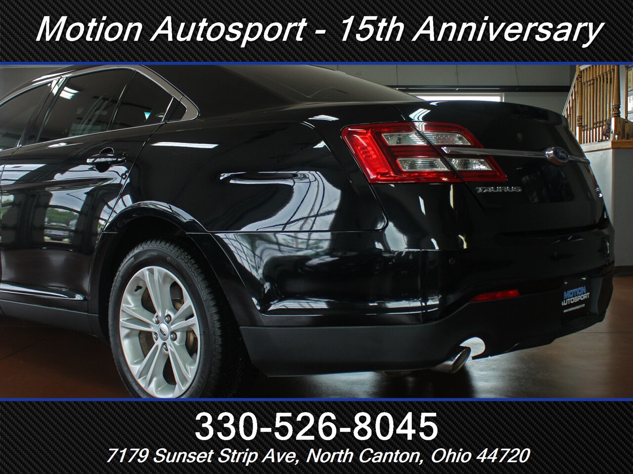 2016 Ford Taurus SEL  AWD - Photo 8 - North Canton, OH 44720