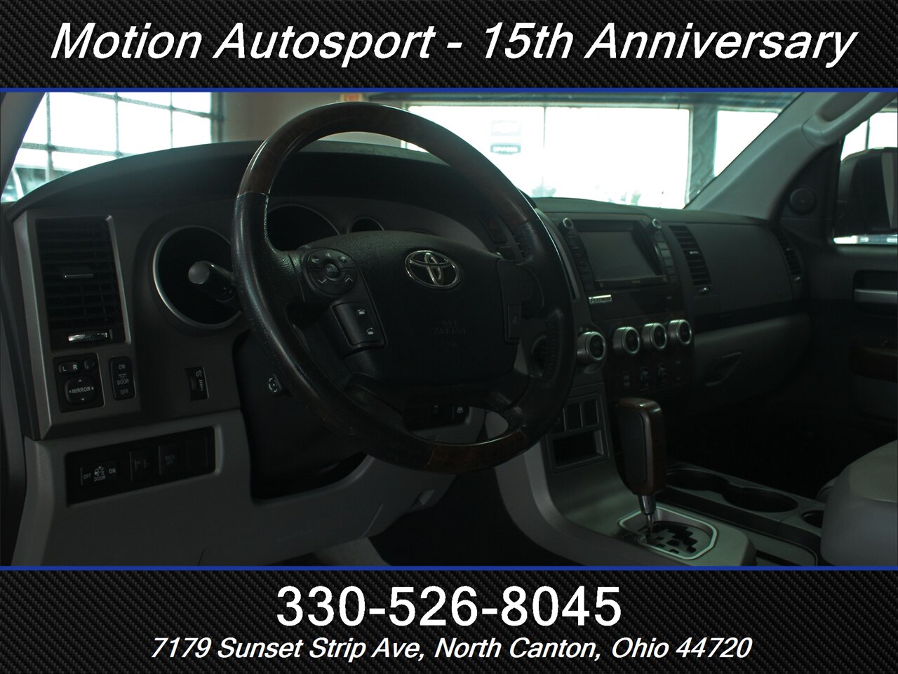 2011 Toyota Tundra Limited  Moon Roof Navigation 4X4 - Photo 16 - North Canton, OH 44720