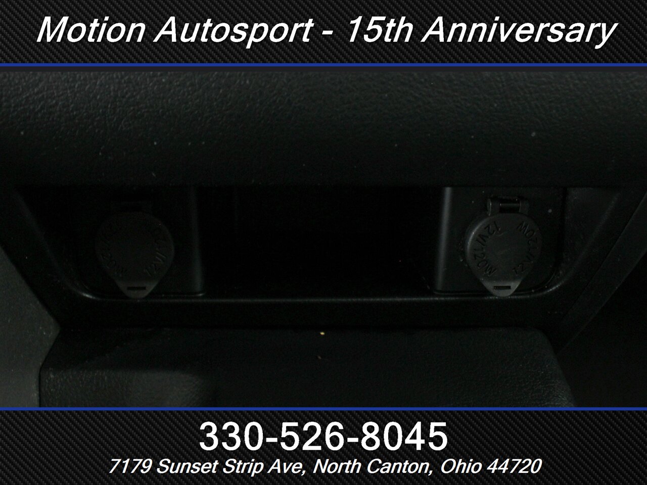 2011 Toyota Tundra Limited  Moon Roof Navigation 4X4 - Photo 24 - North Canton, OH 44720