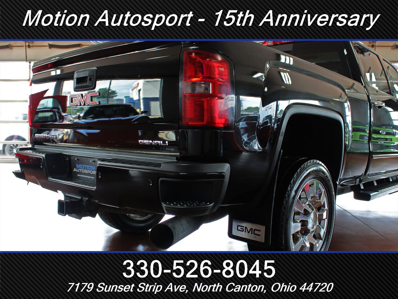 2017 GMC Sierra 2500 Denali Moonroof 4X4   - Photo 10 - North Canton, OH 44720