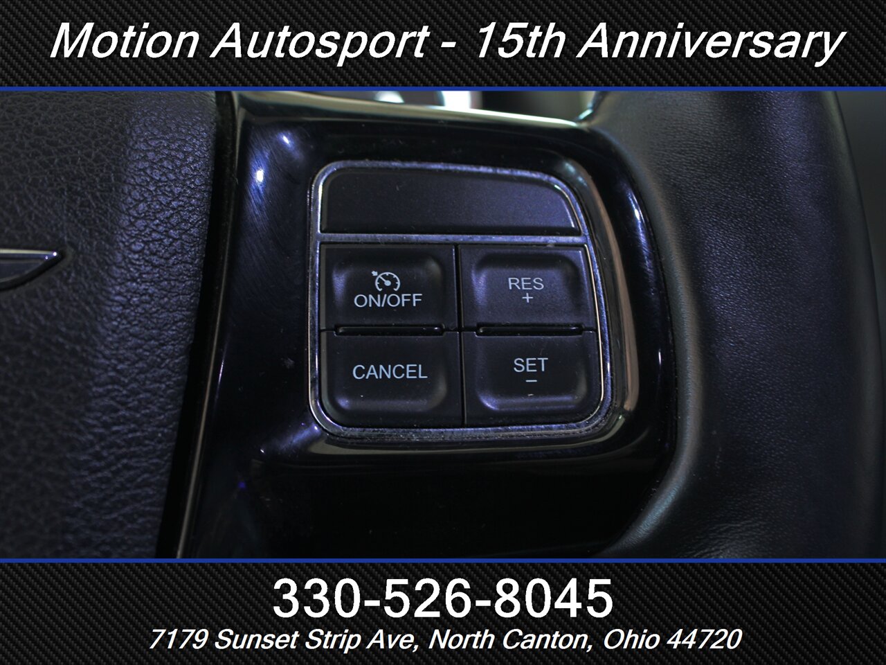2015 Chrysler Town & Country S   - Photo 19 - North Canton, OH 44720