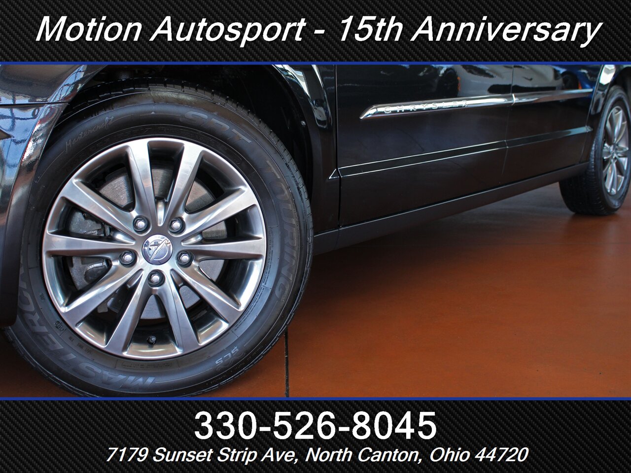 2015 Chrysler Town & Country S   - Photo 46 - North Canton, OH 44720