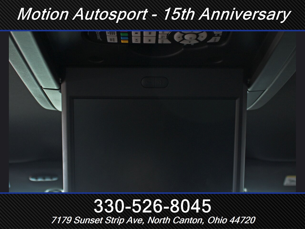 2015 Chrysler Town & Country S   - Photo 44 - North Canton, OH 44720