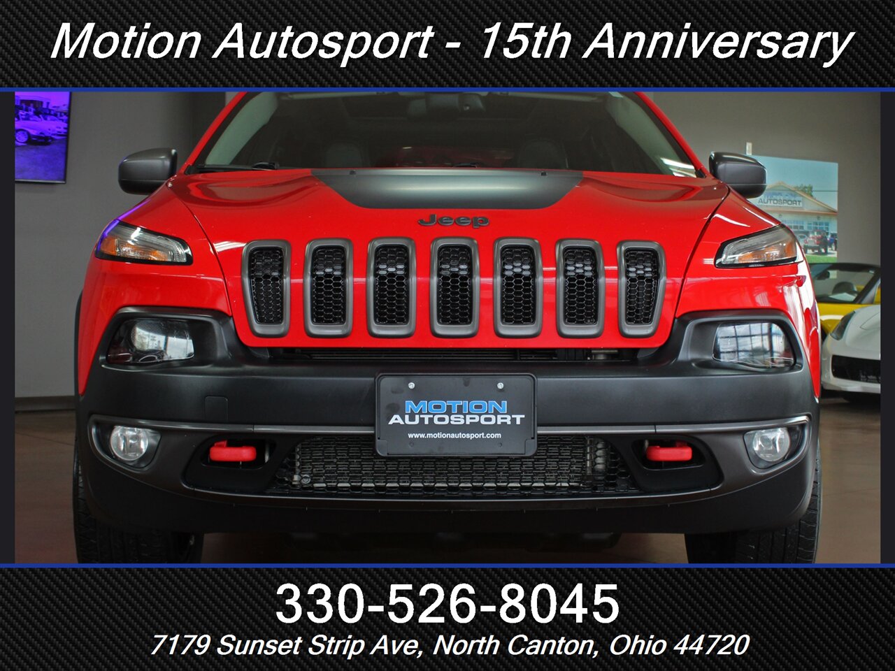 2017 Jeep Cherokee Trailhawk Moon Roof Navigation 4X4 - Photo 3 - North Canton, OH 44720
