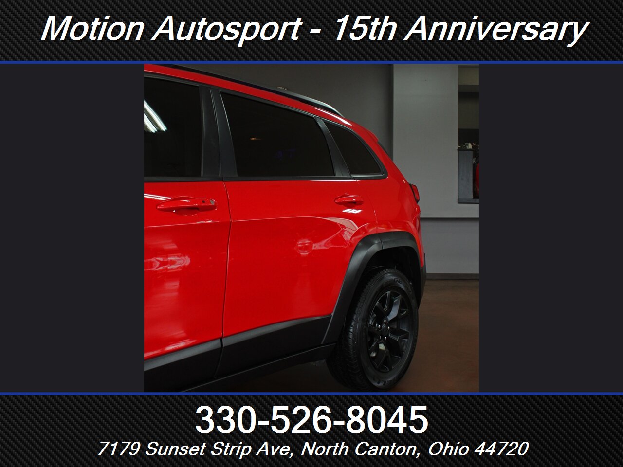 2017 Jeep Cherokee Trailhawk Moon Roof Navigation 4X4 - Photo 47 - North Canton, OH 44720