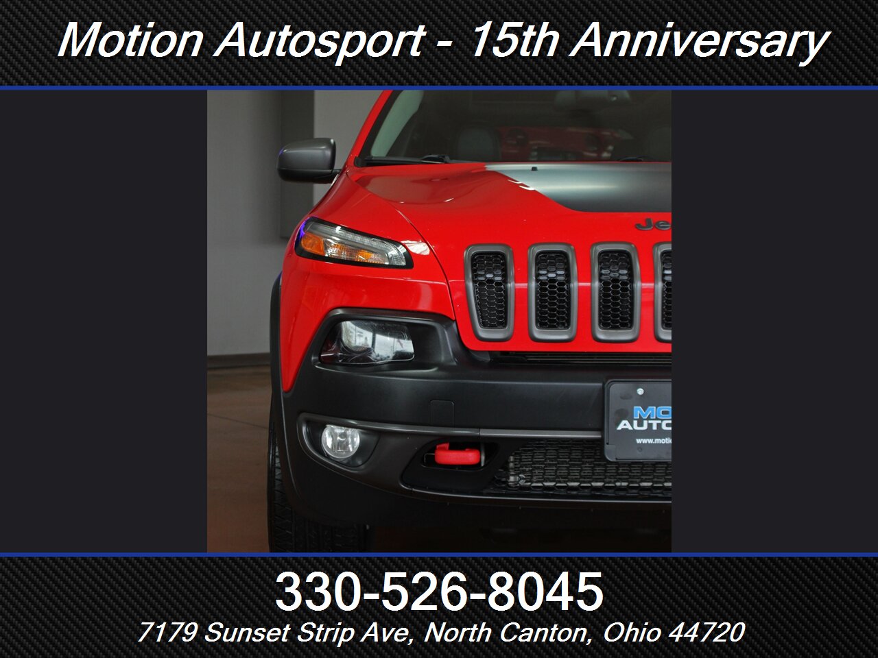 2017 Jeep Cherokee Trailhawk Moon Roof Navigation 4X4 - Photo 5 - North Canton, OH 44720