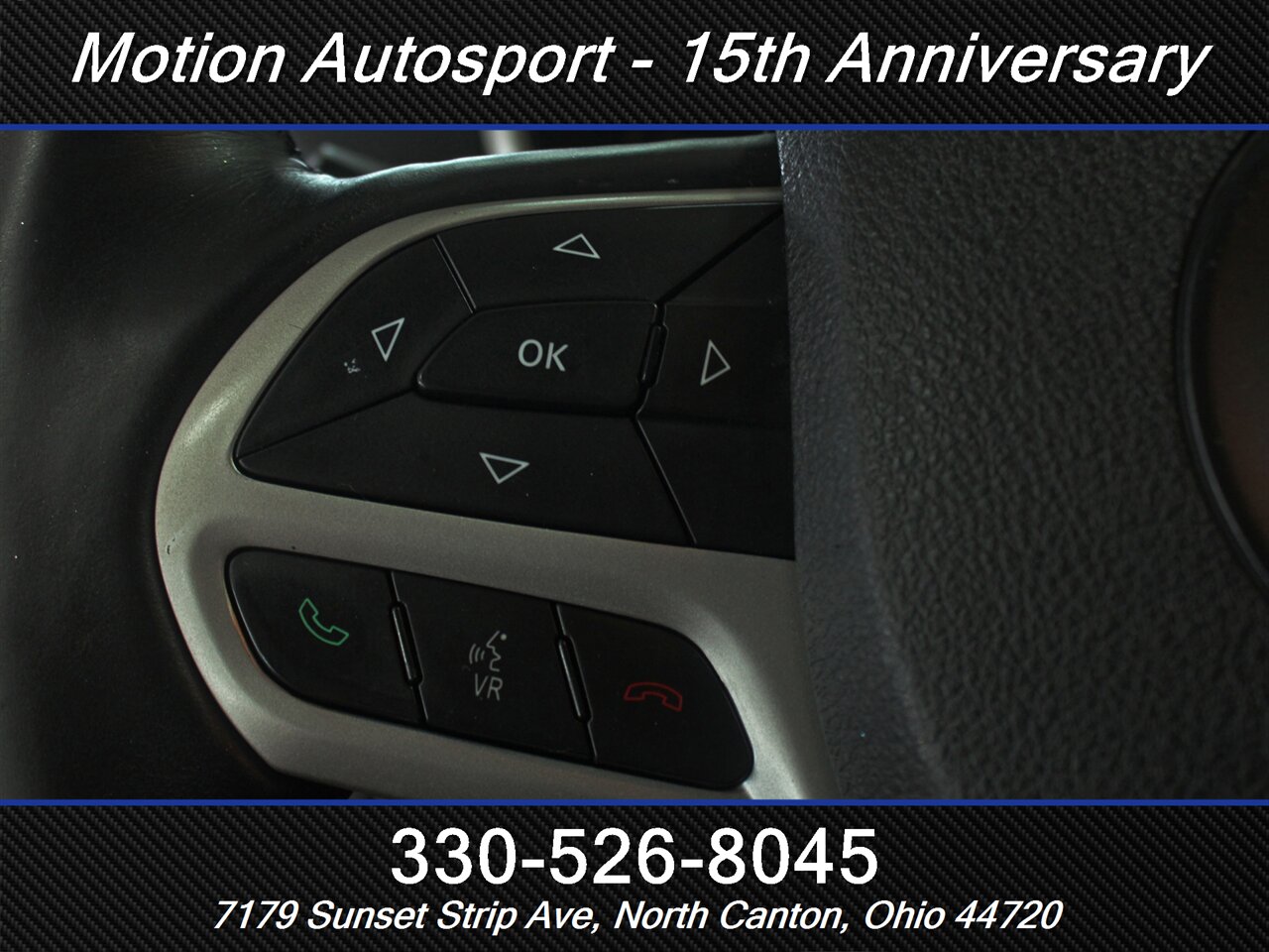 2017 Jeep Cherokee Trailhawk Moon Roof Navigation 4X4 - Photo 18 - North Canton, OH 44720