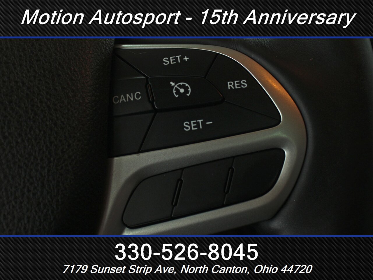 2017 Jeep Cherokee Trailhawk Moon Roof Navigation 4X4 - Photo 19 - North Canton, OH 44720
