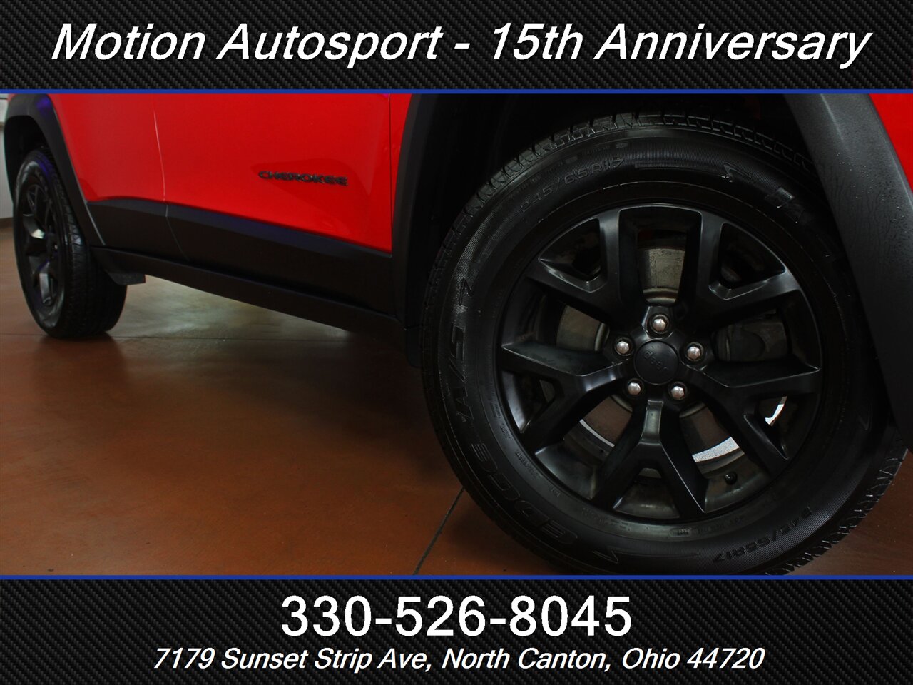 2017 Jeep Cherokee Trailhawk Moon Roof Navigation 4X4 - Photo 49 - North Canton, OH 44720