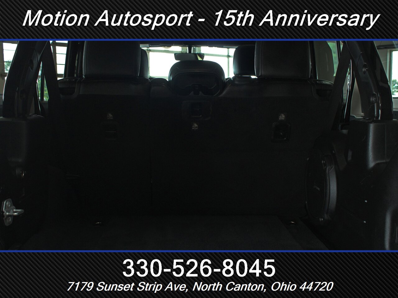2018 Jeep Wrangler Unlimited Rubicon Custom Lift 4X4   - Photo 10 - North Canton, OH 44720