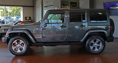 2018 Jeep Wrangler JK Unlimited Sahara  Hard Top Leather Navigation 4X4 - Photo 5 - North Canton, OH 44720