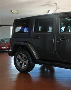 2018 Jeep Wrangler JK Unlimited Sahara  Hard Top Leather Navigation 4X4 - Photo 46 - North Canton, OH 44720