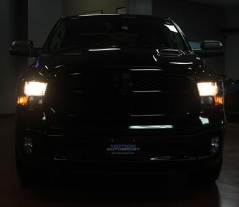 2022 RAM 1500 Classic SLT  Black Top Edition 4X4 - Photo 39 - North Canton, OH 44720