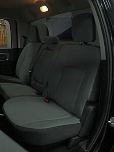 2022 RAM 1500 Classic SLT  Black Top Edition 4X4 - Photo 36 - North Canton, OH 44720