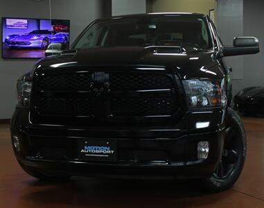 2022 RAM 1500 Classic SLT  Black Top Edition 4X4 - Photo 53 - North Canton, OH 44720