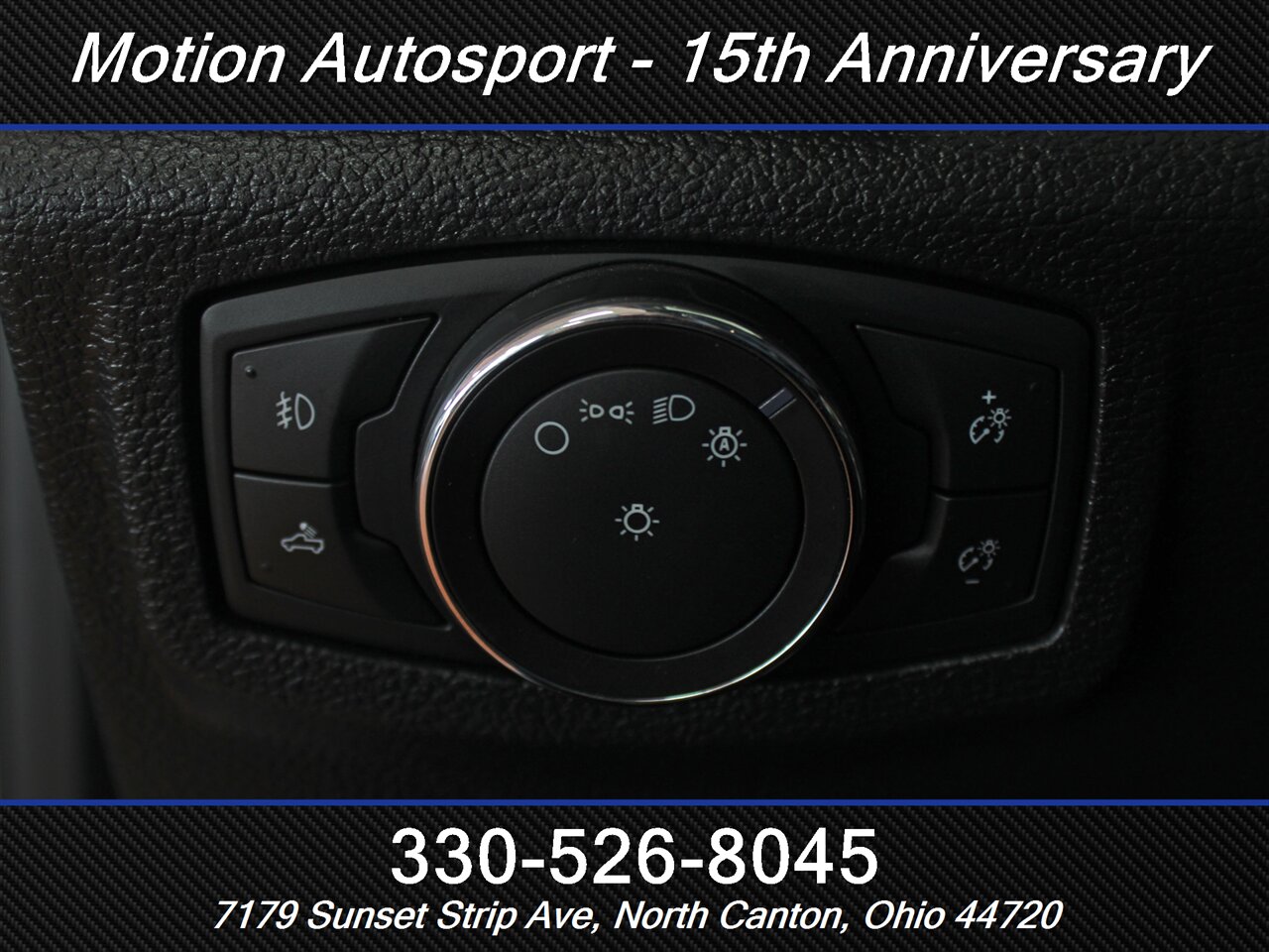 2018 Ford F-350 Super Duty Lariat  FX4 4X4 - Photo 17 - North Canton, OH 44720
