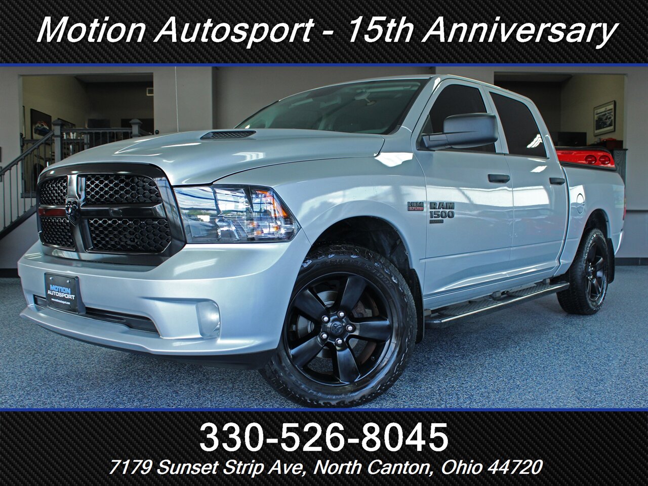 2019 RAM 1500 Classic Express  Black Top Edition 4X4 - Photo 1 - North Canton, OH 44720