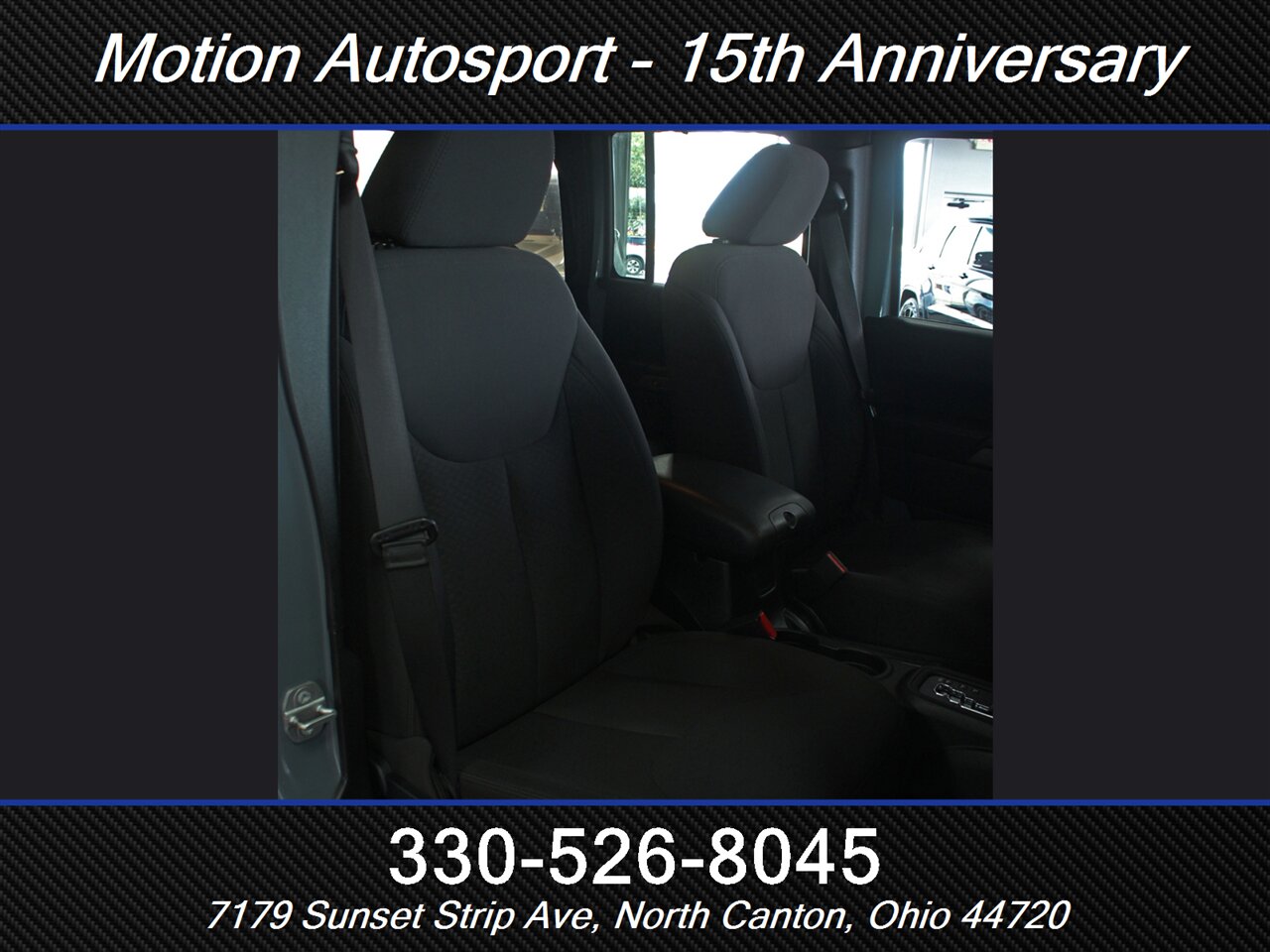 2015 Jeep Wrangler Unlimited Sport  Slant Back 4X4 - Photo 30 - North Canton, OH 44720