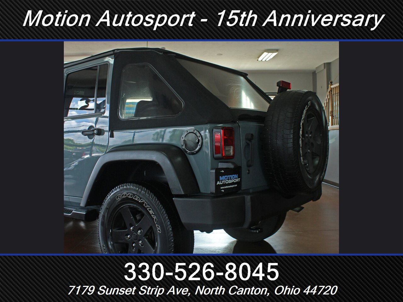 2015 Jeep Wrangler Unlimited Sport  Slant Back 4X4 - Photo 8 - North Canton, OH 44720