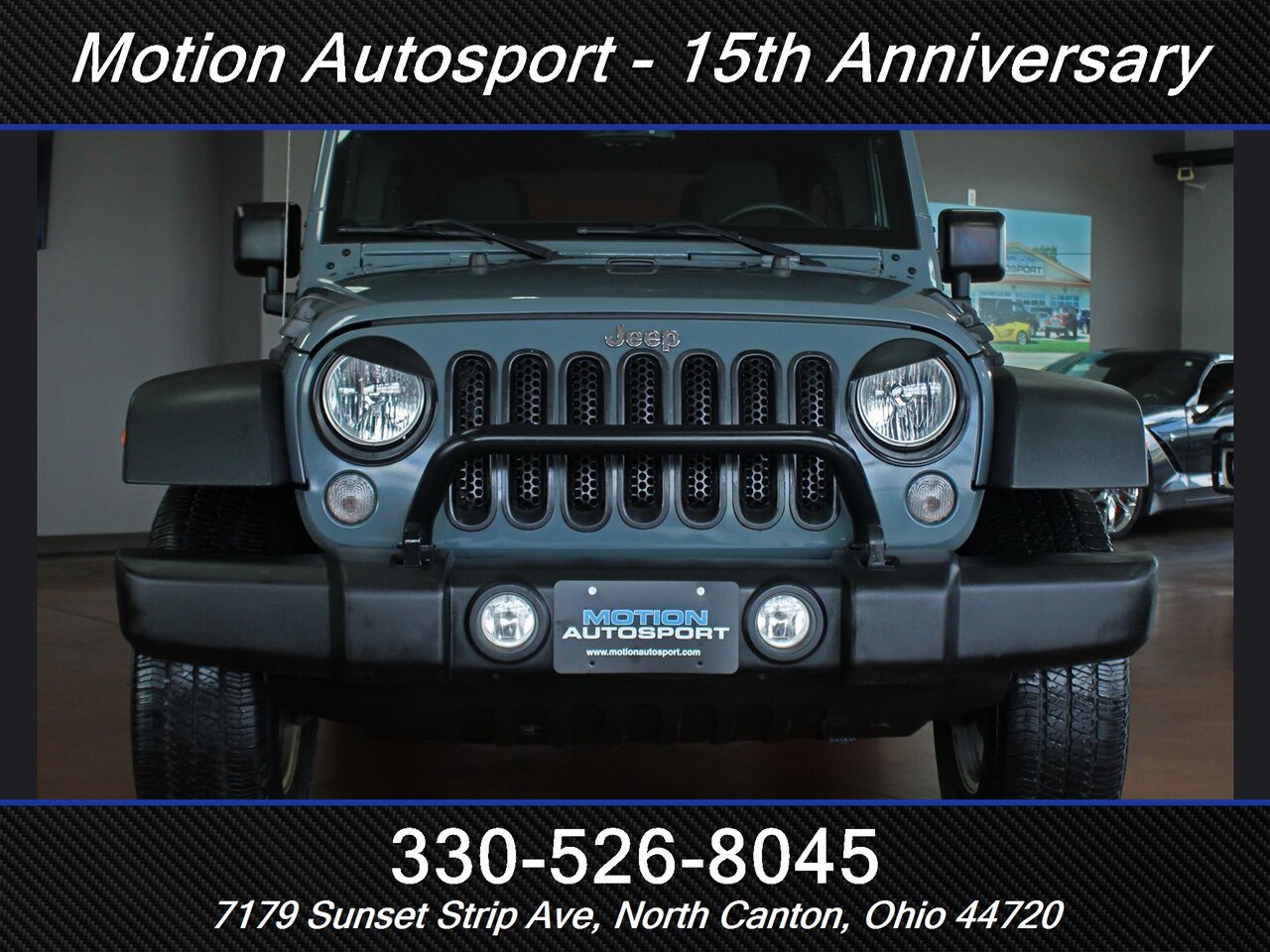 2015 Jeep Wrangler Unlimited Sport  Slant Back 4X4 - Photo 4 - North Canton, OH 44720