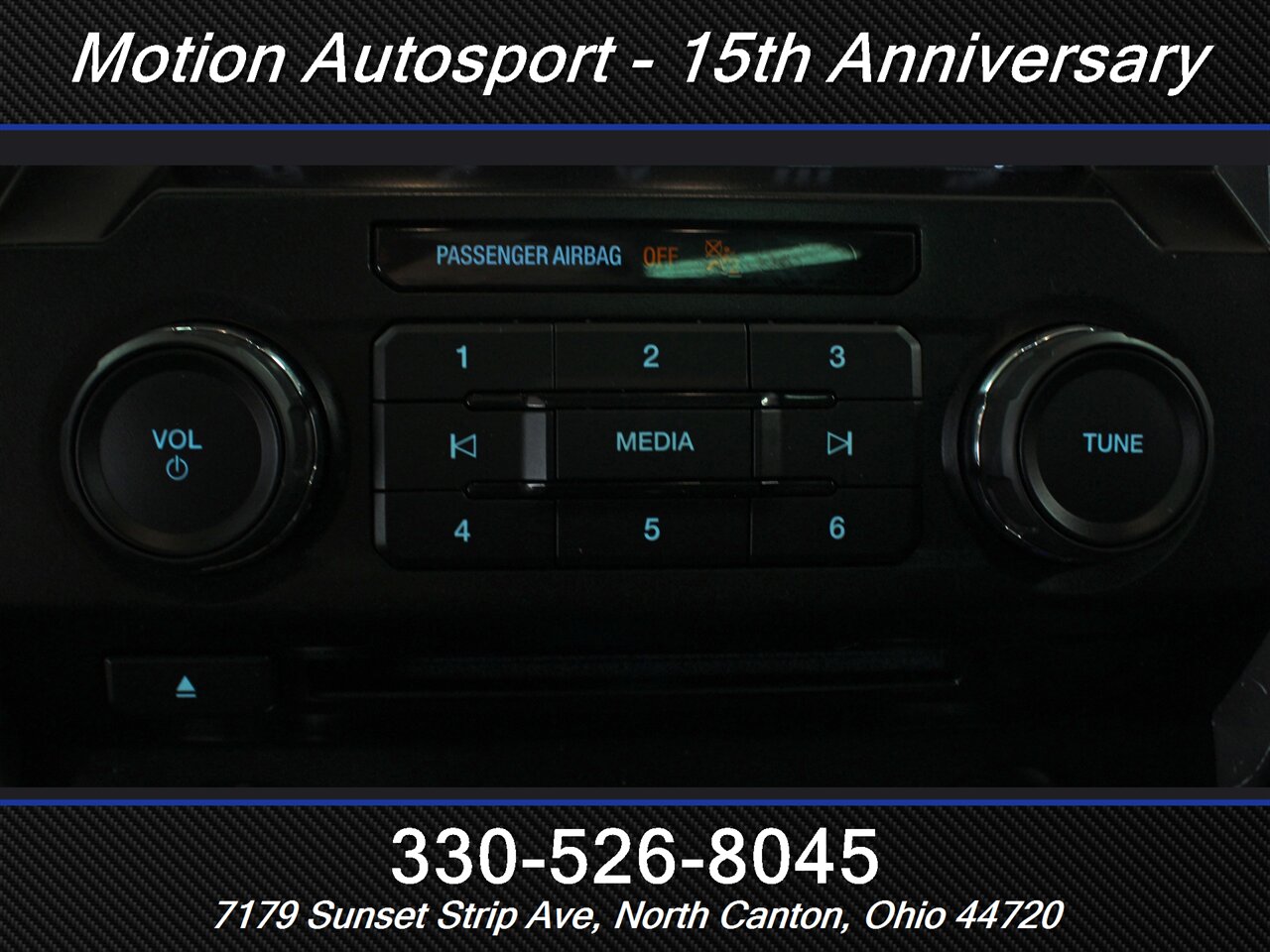2017 Ford F-150 XLT  Sport 4X4 - Photo 27 - North Canton, OH 44720