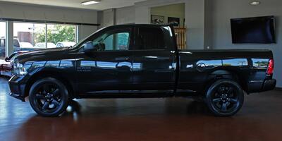 2018 RAM 1500 Express  Black Top Edition 4X4 - Photo 5 - North Canton, OH 44720