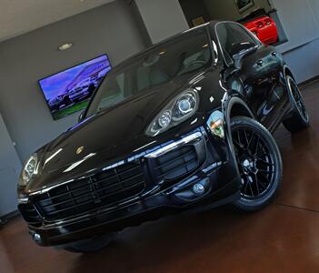 2016 Porsche Cayenne  AWD - Photo 49 - North Canton, OH 44720