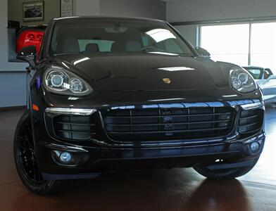 2016 Porsche Cayenne  AWD - Photo 51 - North Canton, OH 44720