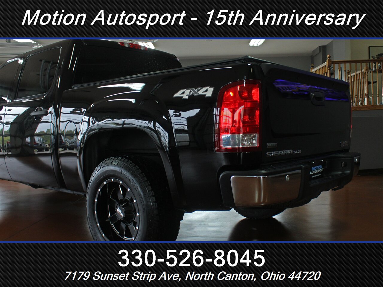 2012 GMC Sierra 1500 SLE  Custom  Lift 4X4 - Photo 8 - North Canton, OH 44720