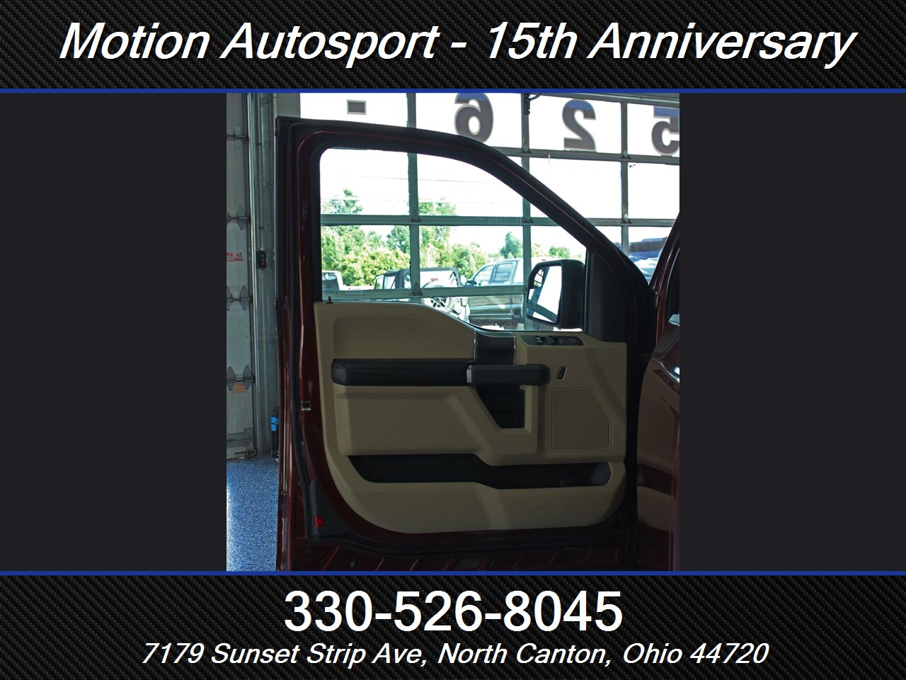 2015 Ford F-150 XLT 4X4 - Photo 9 - North Canton, OH 44720