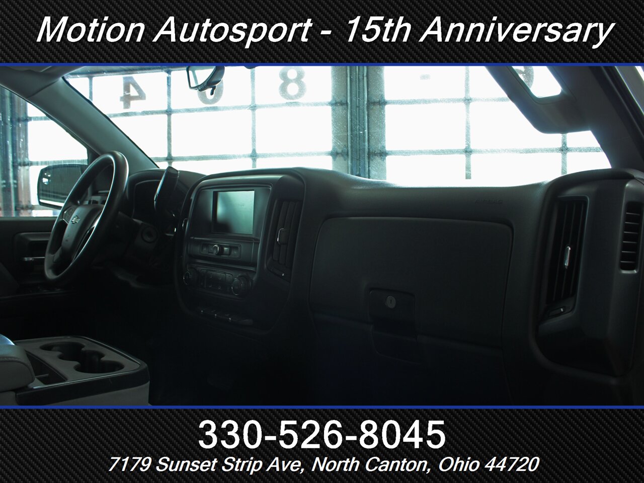 2018 Chevrolet Silverado 1500 Custom 4X4 - Photo 29 - North Canton, OH 44720