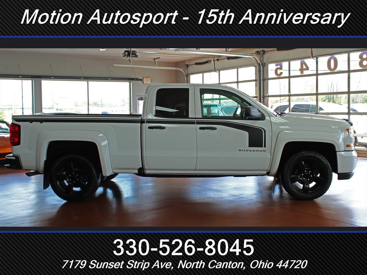 2018 Chevrolet Silverado 1500 Custom 4X4 - Photo 11 - North Canton, OH 44720