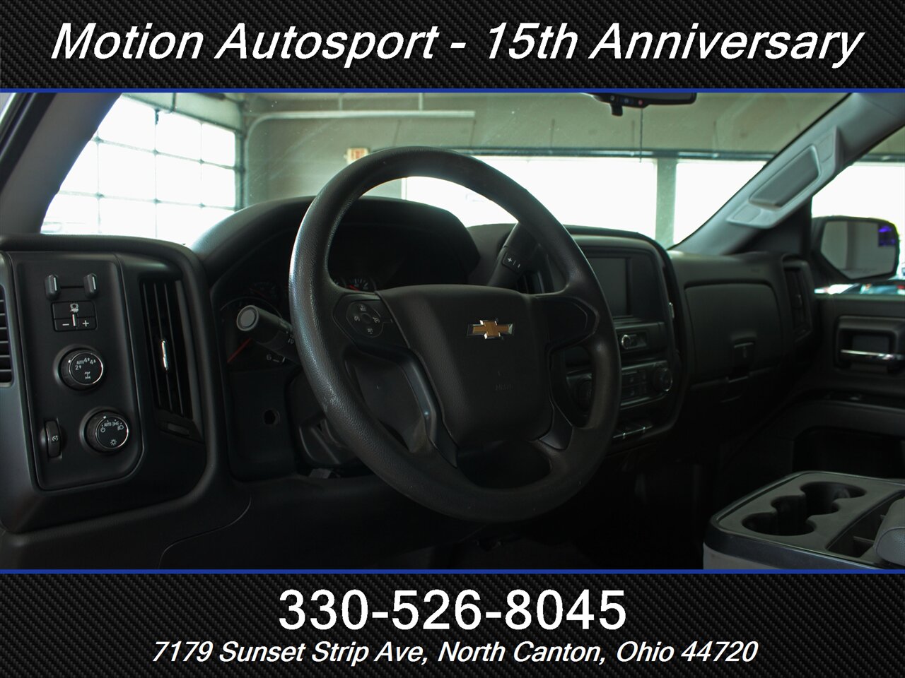 2018 Chevrolet Silverado 1500 Custom 4X4 - Photo 14 - North Canton, OH 44720