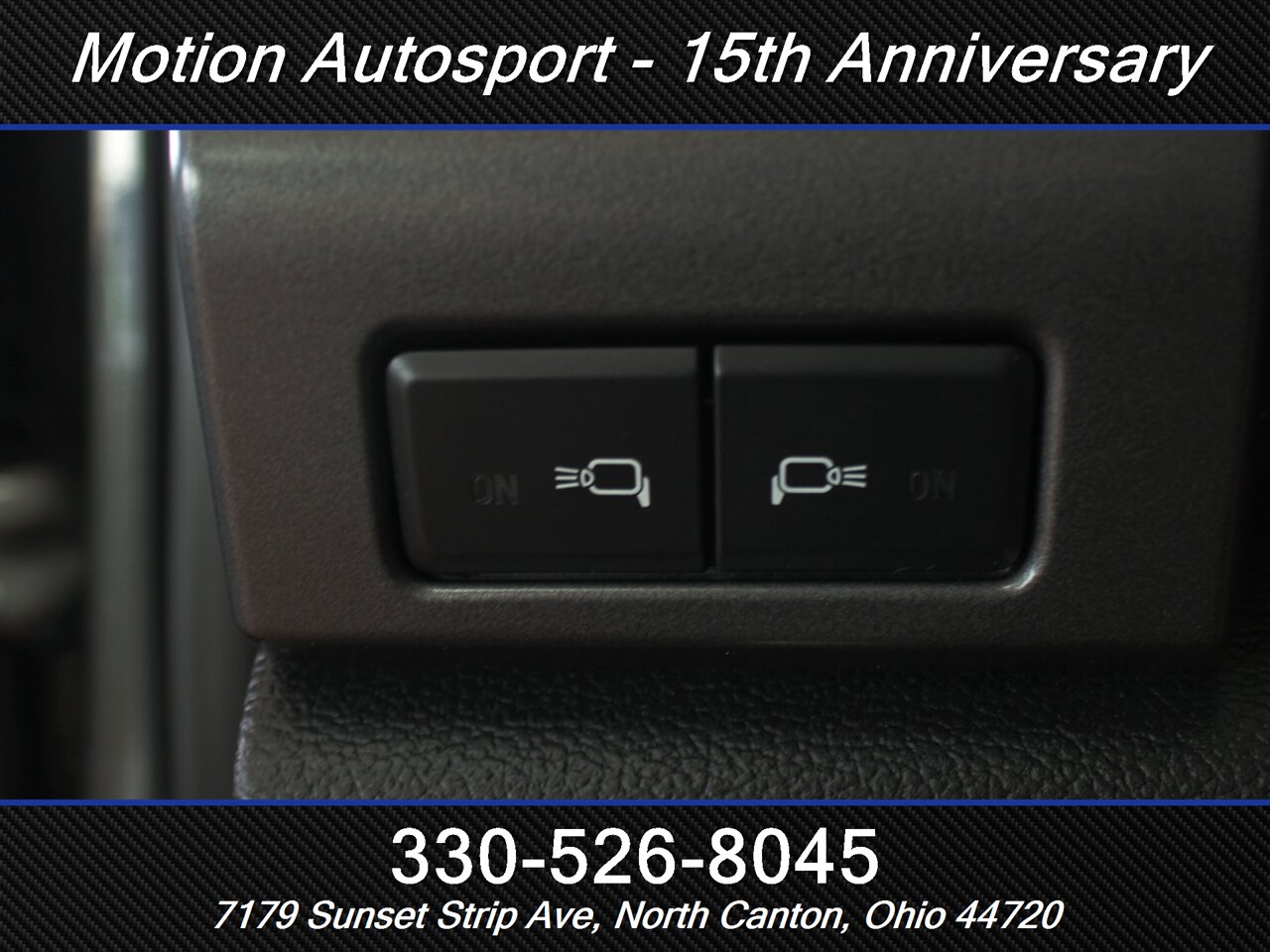 2019 Ford F-150 XLT  Sport Panoramic Roof 4X4 - Photo 16 - North Canton, OH 44720