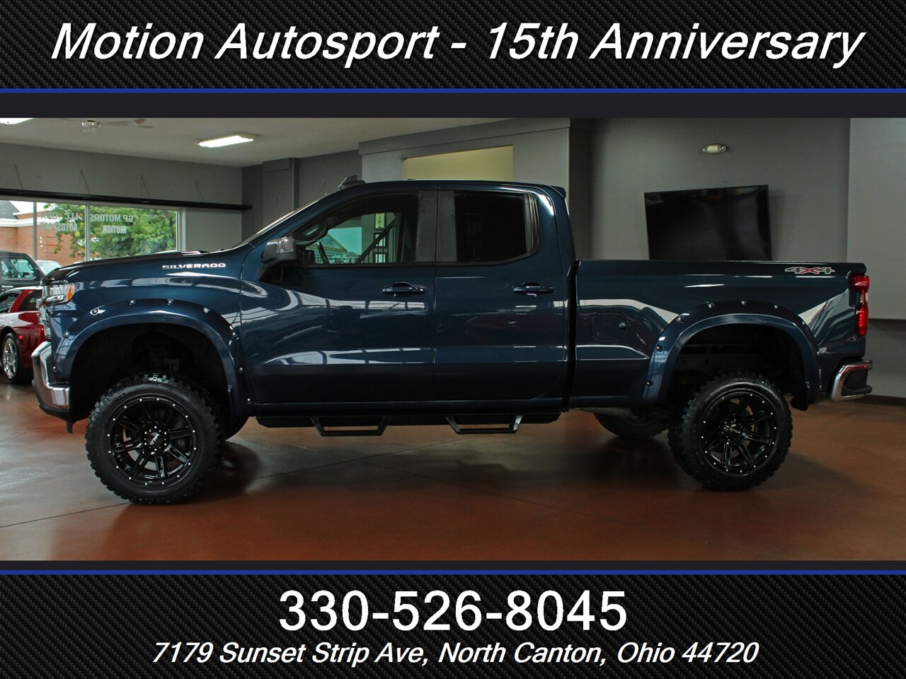 2020 Chevrolet Silverado 1500 LT Custom Lift 4X4 - Photo 5 - North Canton, OH 44720