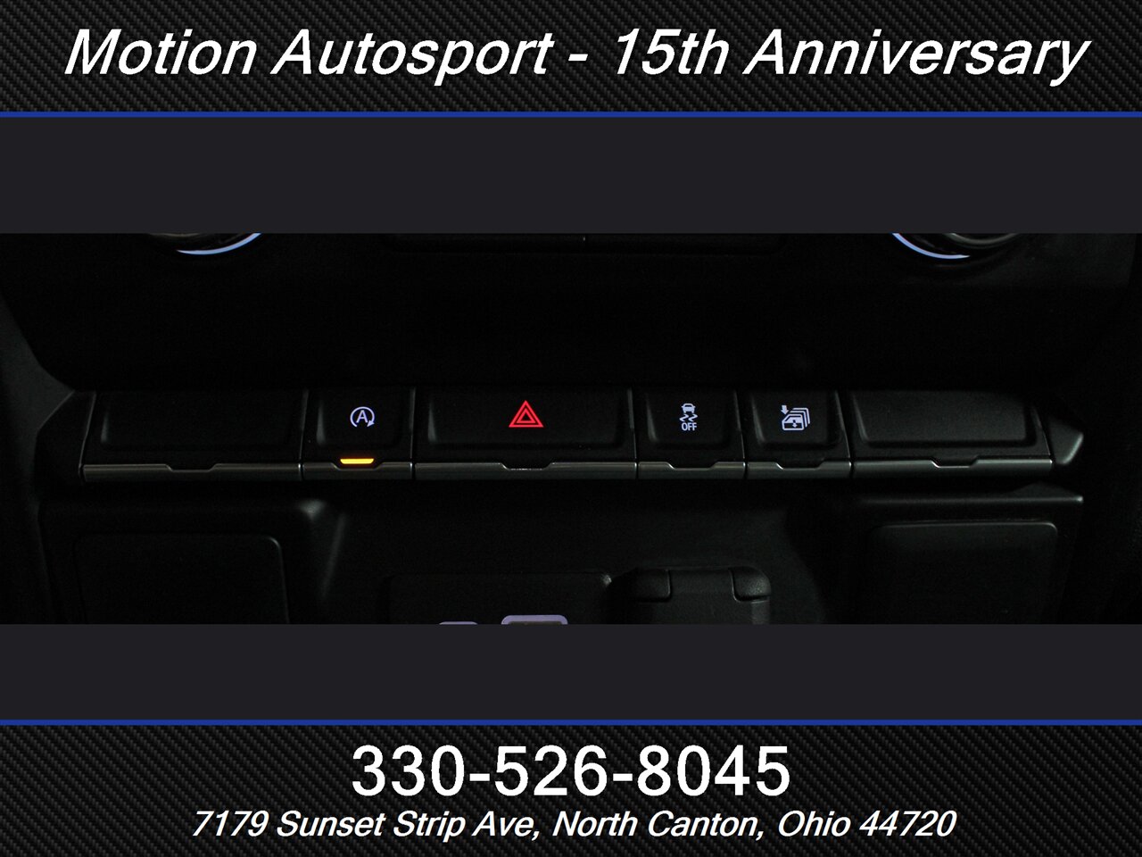 2020 Chevrolet Silverado 1500 LT Custom Lift 4X4 - Photo 16 - North Canton, OH 44720