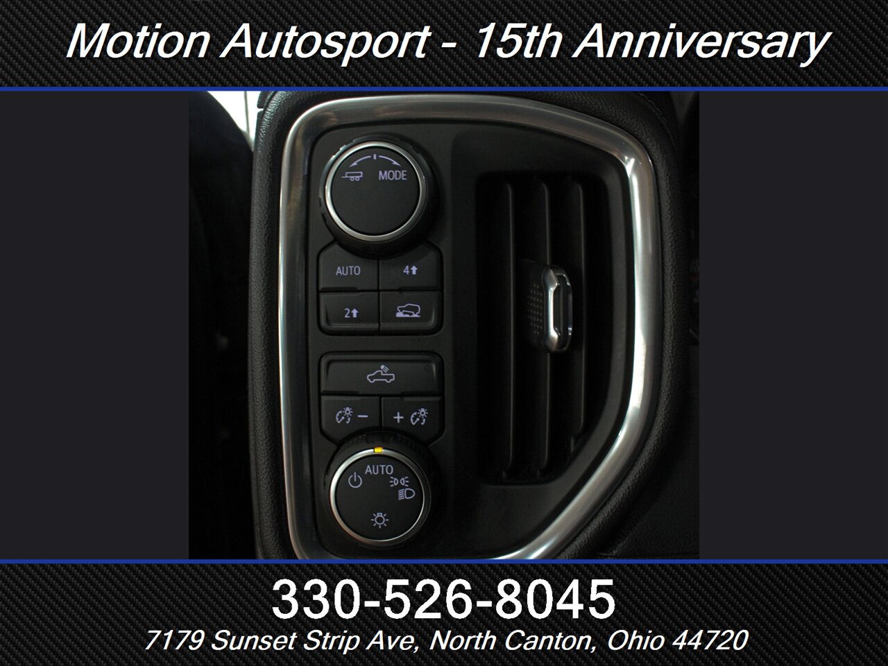 2020 Chevrolet Silverado 1500 LT Custom Lift 4X4 - Photo 12 - North Canton, OH 44720