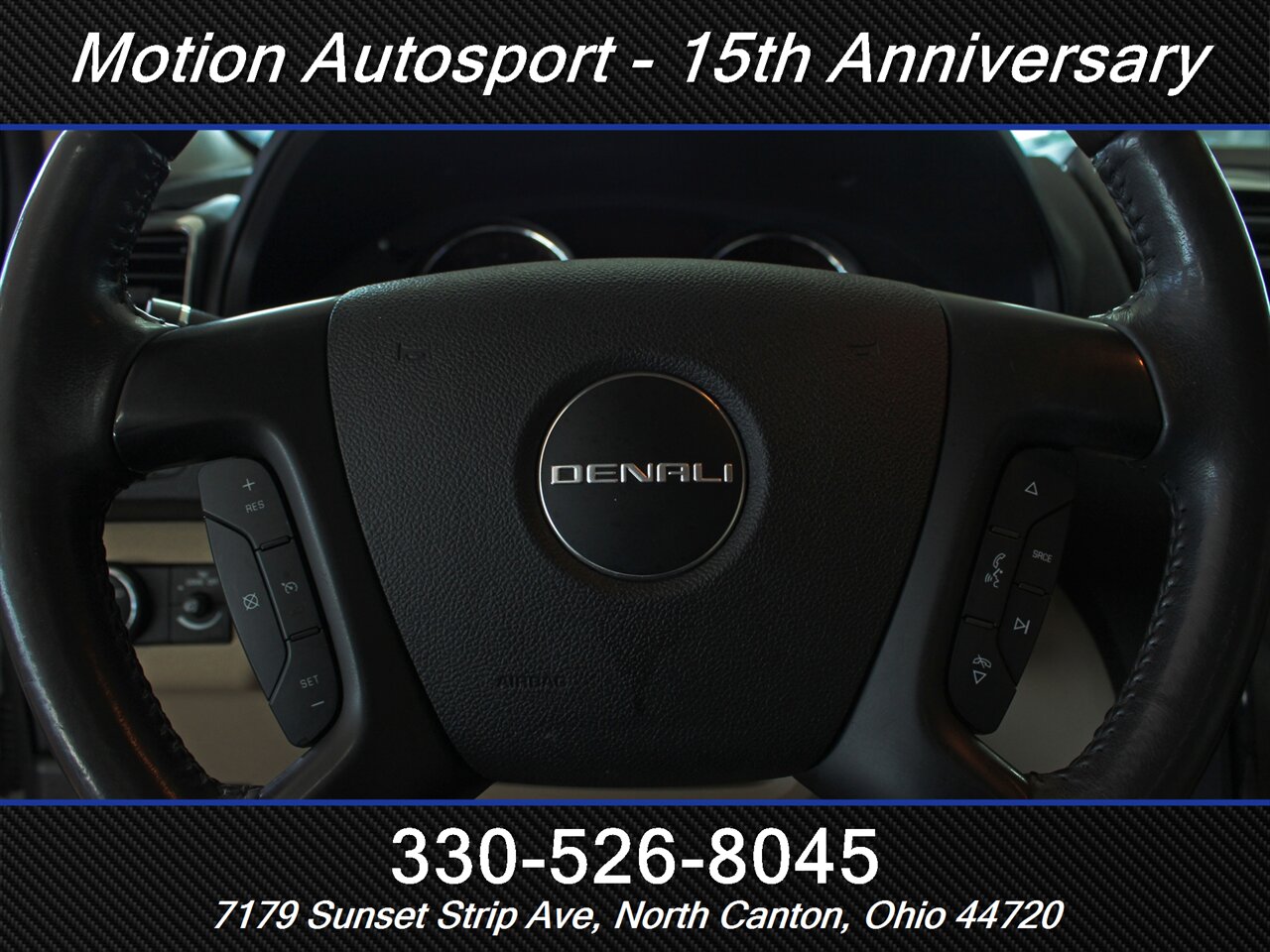 2012 GMC Acadia Denali  Moon Roof Navigation 4X4 - Photo 17 - North Canton, OH 44720
