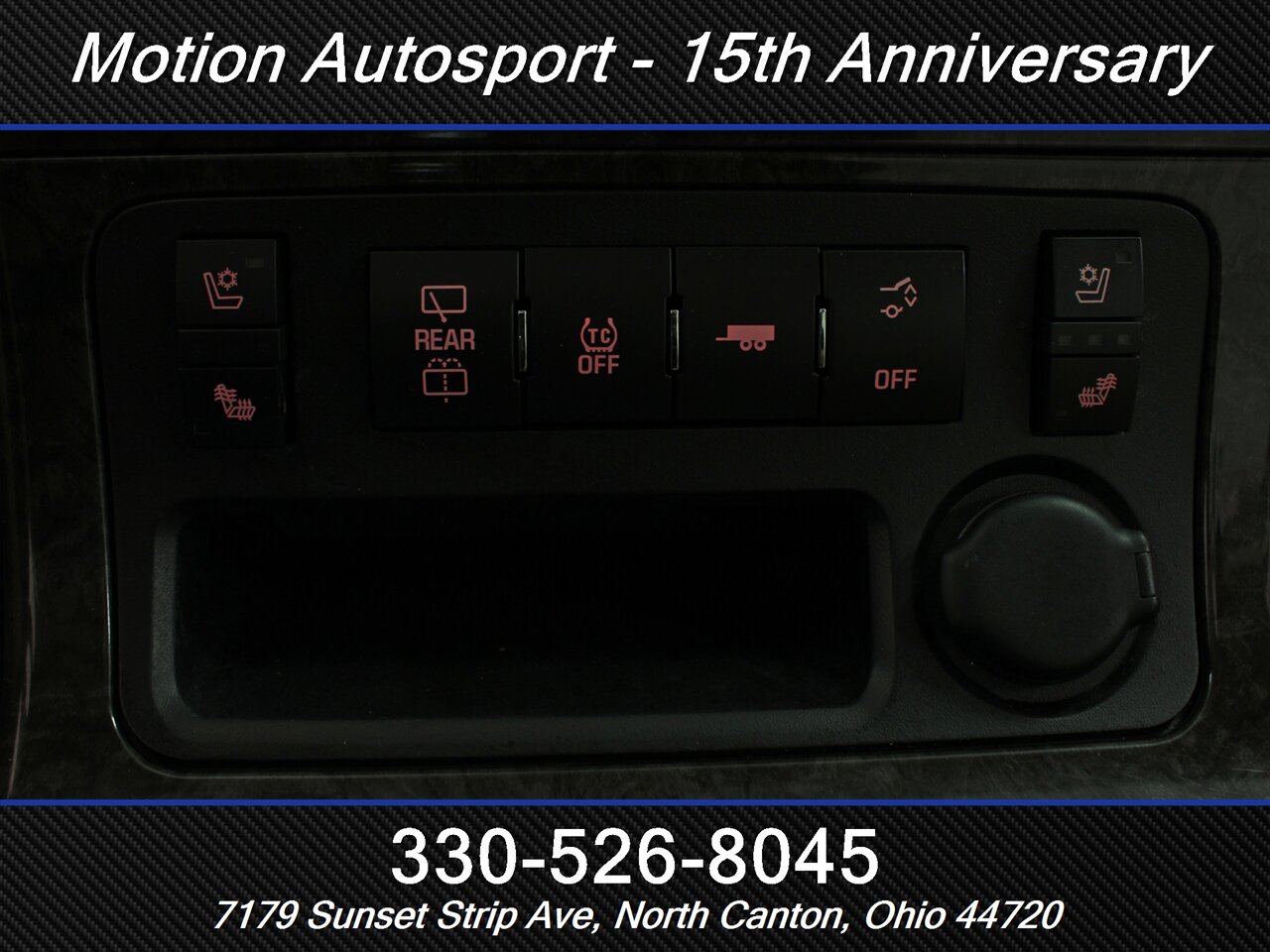 2012 GMC Acadia Denali  Moon Roof Navigation 4X4 - Photo 22 - North Canton, OH 44720