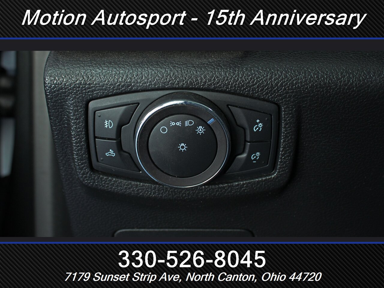 2018 Ford F-150 Lariat  4X4 - Photo 11 - North Canton, OH 44720