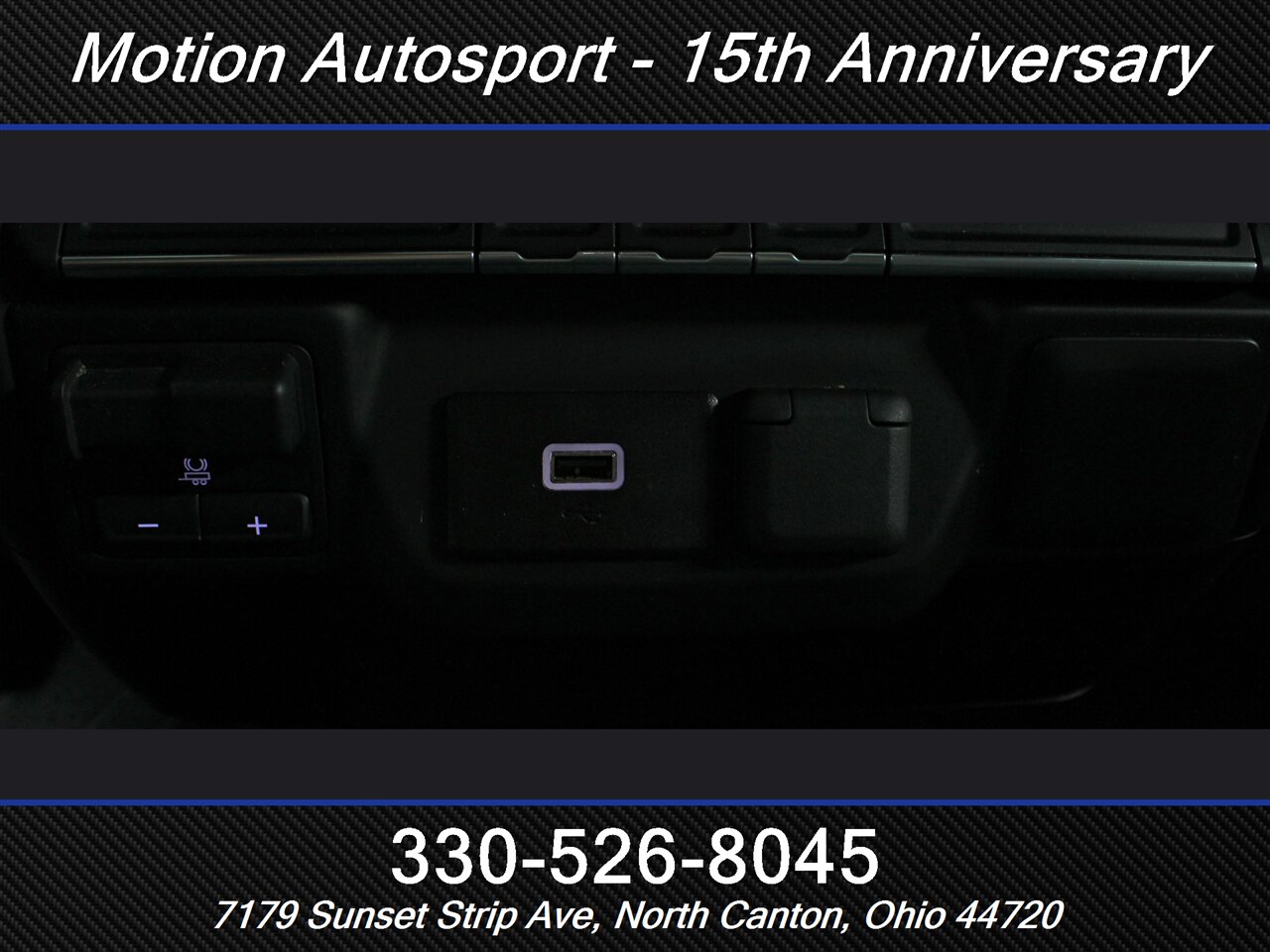 2019 Chevrolet Silverado 1500 Custom  4X4 - Photo 14 - North Canton, OH 44720