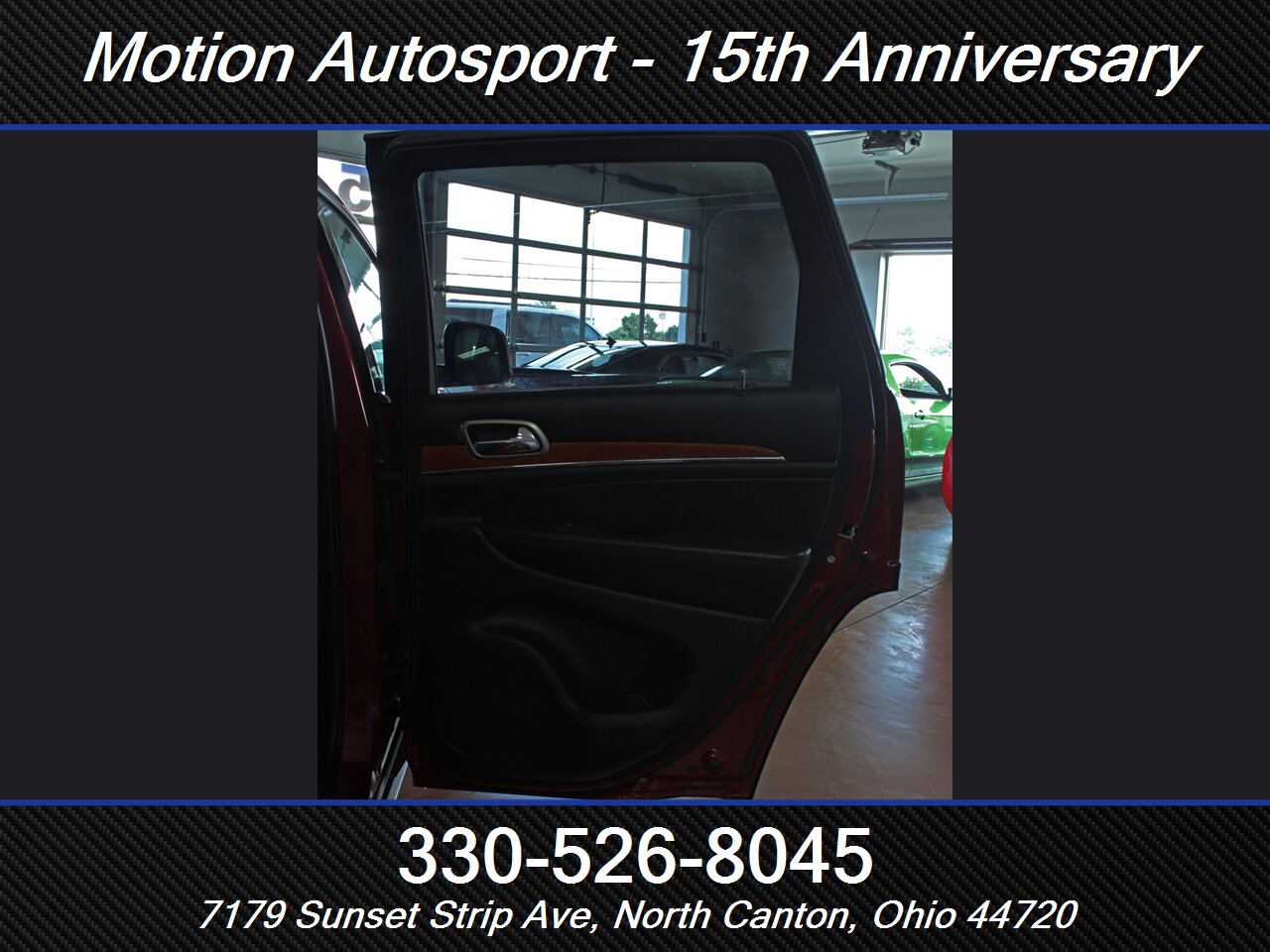 2012 Jeep Grand Cherokee Overland Moon Roof Navigation 4X4 - Photo 38 - North Canton, OH 44720