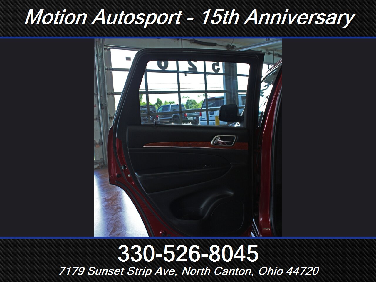 2012 Jeep Grand Cherokee Overland Moon Roof Navigation 4X4 - Photo 36 - North Canton, OH 44720