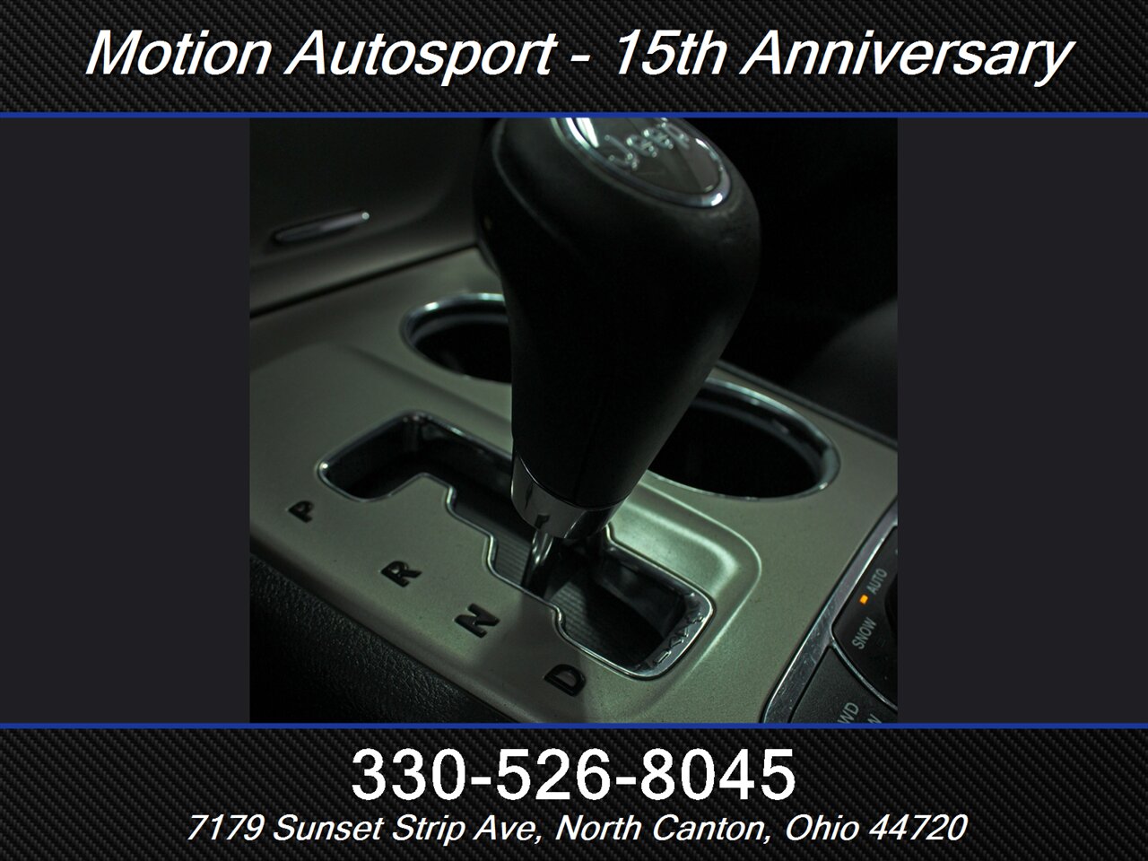 2012 Jeep Grand Cherokee Overland Moon Roof Navigation 4X4 - Photo 21 - North Canton, OH 44720