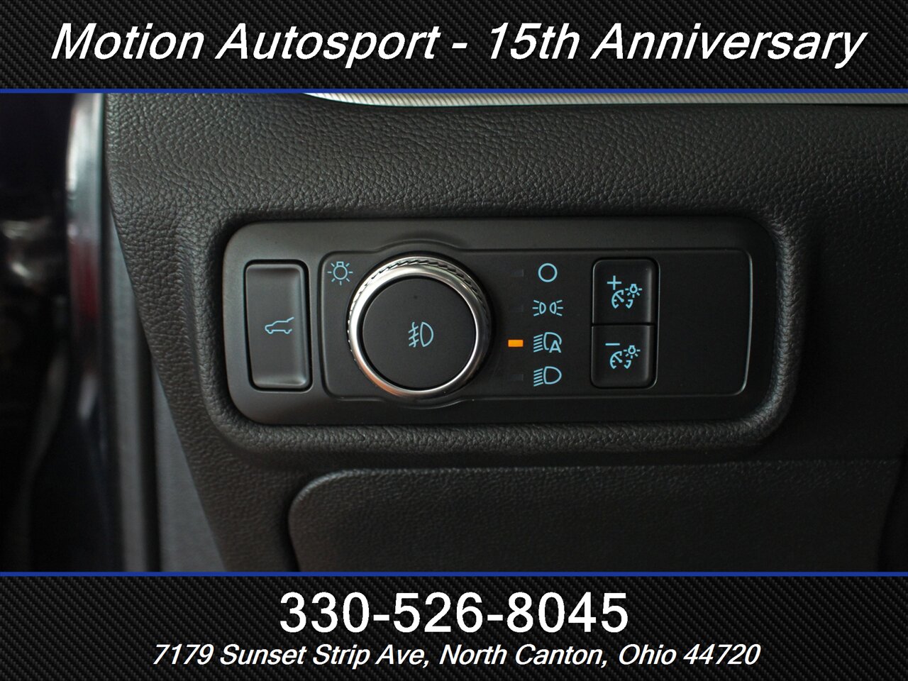 2020 Ford Explorer XLT  Panoramic Roof Leather AWD - Photo 16 - North Canton, OH 44720
