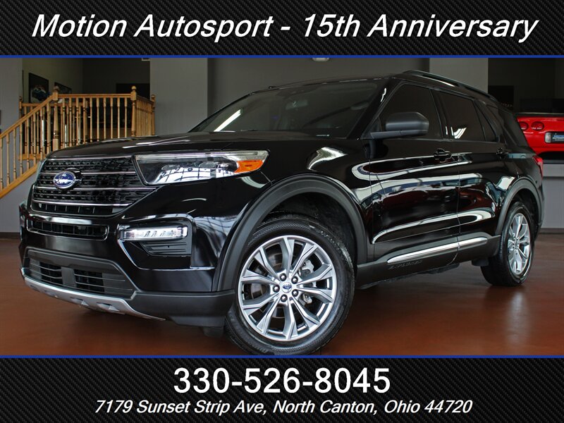 2020 Ford Explorer XLT  Panoramic Roof Leather AWD