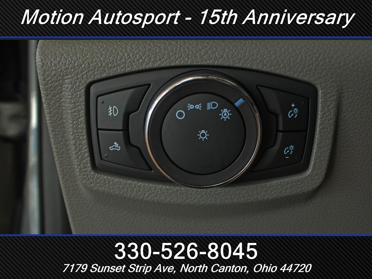 2017 Ford F-150 XLT  4X4 - Photo 17 - North Canton, OH 44720