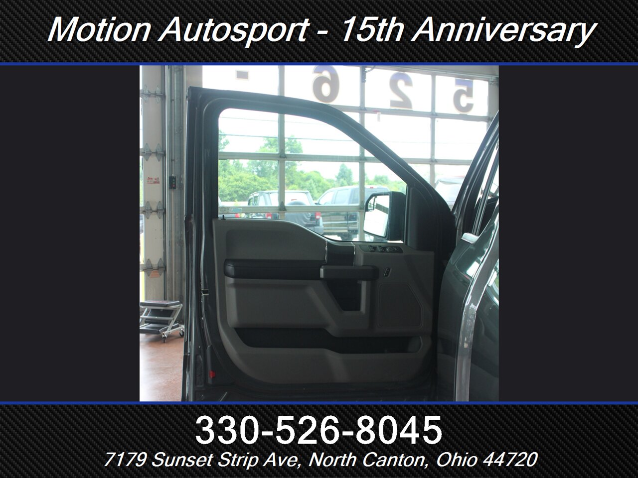 2017 Ford F-150 XLT  4X4 - Photo 15 - North Canton, OH 44720